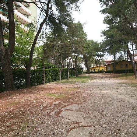 Ba- Tintoretto Apartments - Lignano Sabbiadoro Extérieur photo