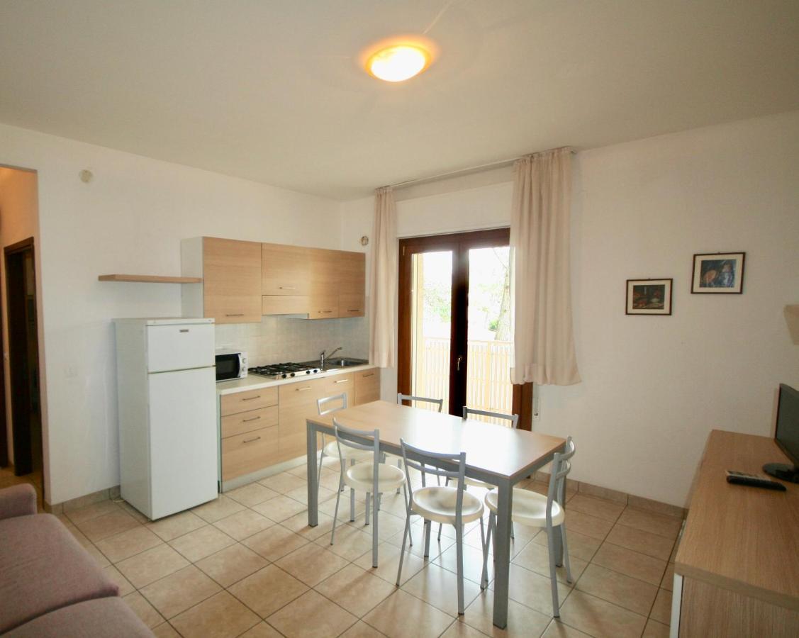 Ba- Tintoretto Apartments - Lignano Sabbiadoro Extérieur photo